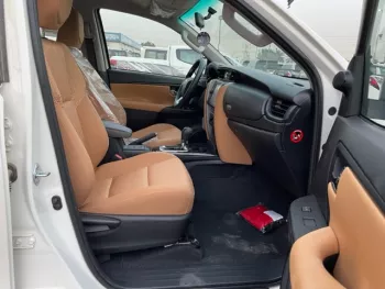 TOYOTA FORTUNER 2022 PETROL 4X2 2.7L