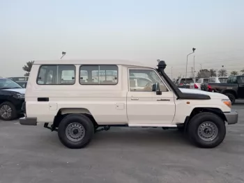 TOYOTA LC HARD TOP 4.5L 78 SUV 2022 3 DOORS