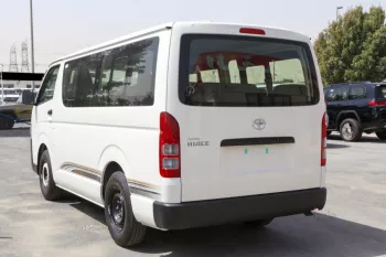 TOYOTA HIACE 2.5L STD ROOF 2023