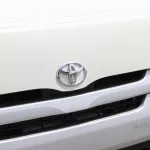TOYOTA HIACE 2.5L STD ROOF 2023 - Thumbnail 20
