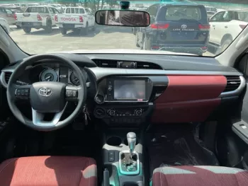 TOYOTA HILUX 2.7L 2021