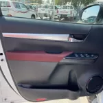 TOYOTA HILUX 2.7L 2021 - Thumbnail 14