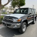 TOYOTA LC HARD TOP 70 SERIES 4.0L 5 DOORS MODEL 2022 - Thumbnail 4
