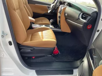 Fortuner 4.0L V6 4x4 SR5 AT 2020