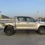 TOYOTA HILUX 2.4L 4X4 DC AT MY2022 - Thumbnail 4
