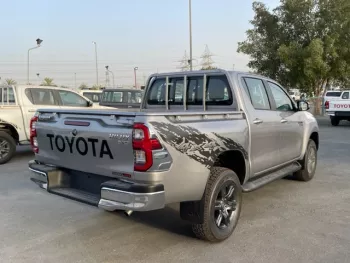 TOYOTA HILUX 2.4L 4X4 DC AT MY2022
