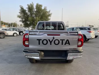 TOYOTA HILUX 2.4L 4X4 DC AT MY2022