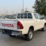 TOYOTA HILUX 2.4L DC 4X4 AT BASIC MY2022 - Thumbnail 5