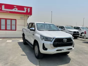 TOYOTA HILUX 2.4L AT PUSH START WITH CAMERA MY2022
