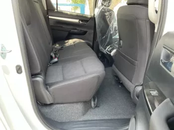 TOYOTA HILUX 2.4L AT PUSH START WITH CAMERA MY2022