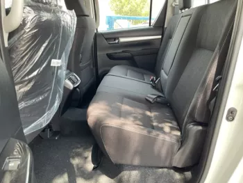 TOYOTA HILUX 2.4L AT PUSH START WITH CAMERA MY2022