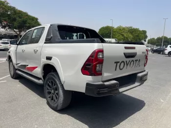 TOYOTA HILUX 2.8L GR SPORT AT 4X4 DSL MY2022