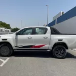 TOYOTA HILUX 2.8L GR SPORT AT 4X4 DSL MY2022 - Thumbnail 5