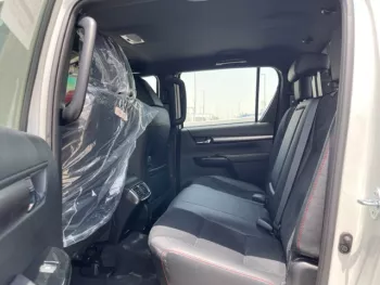 TOYOTA HILUX 2.8L GR SPORT AT 4X4 DSL MY2022