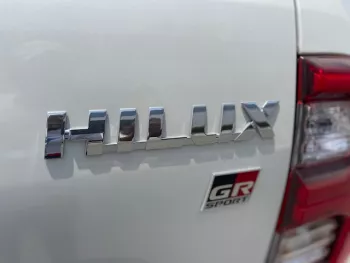 TOYOTA HILUX 2.8L GR SPORT AT 4X4 DSL MY2022