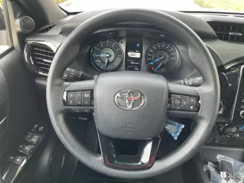 TOYOTA HILUX 4.0L ADVENTURE AT MY2022