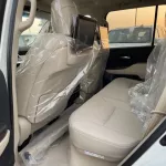 TOYOTA LAND CRUISER 3.5L SUV FULL OPTION 2022MY - Thumbnail 7
