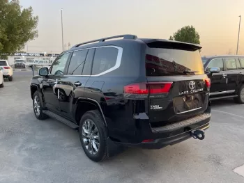 TOYOTA LAND CRUISER 3.5L SUV FULL OPTION 2022MY