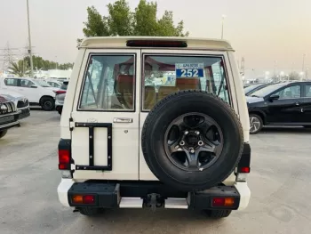 TOYOTA LAND CRUISER HARD TOP 4.0L PETROL 4X4 SUV MY2022