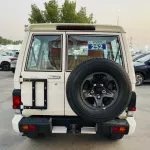 TOYOTA LAND CRUISER HARD TOP 4.0L PETROL 4X4 SUV MY2022 - Thumbnail 6