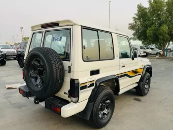 TOYOTA LAND CRUISER HARD TOP 4.0L PETROL 4X4 SUV MY2022