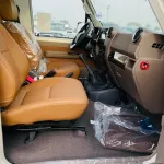 TOYOTA LAND CRUISER HARD TOP 4.0L PETROL 4X4 SUV MY2022 - Thumbnail 9