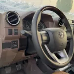 TOYOTA LAND CRUISER HARD TOP 4.0L PETROL 4X4 SUV MY2022 - Thumbnail 17