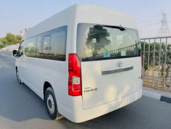 TOYOTA HIACE 3.5L GL AT