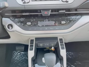 NEW KIA CARENS 1.5L TURBO DSL