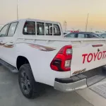 TOYOTA HILUX 2.4L DSL MID OPTION MT MY2022 - Thumbnail 7