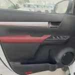 TOYOTA HILUX 2.4L DSL MID OPTION MT MY2022 - Thumbnail 10