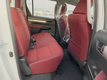TOYOTA HILUX 2.4L DSL MID OPTION MT MY2022