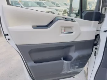 TOYOTA HIACE HIGH ROOF 3.5L MT MY2021