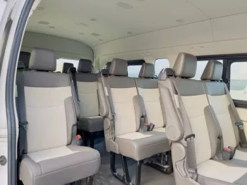 TOYOTA HIACE HIGH ROOF 3.5L MT MY2021