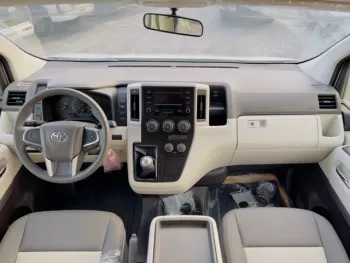 TOYOTA HIACE HIGH ROOF 3.5L MT MY2021