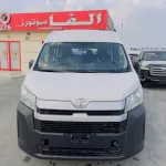 TOYOTA HIACE HIGH ROOF 2.8L MT MY2022 - Thumbnail 2