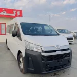 TOYOTA HIACE HIGH ROOF 2.8L MT MY2022 - Thumbnail 3
