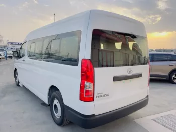 TOYOTA HIACE HIGH ROOF 2.8L MT MY2022