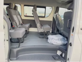 TOYOTA HIACE HIGH ROOF 2.8L MT MY2022