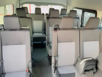 TOYOTA HIACE HIGH ROOF 2.8L MT MY2022