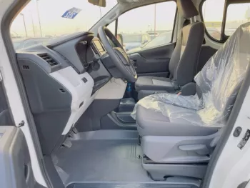 TOYOTA HIACE HIGH ROOF 2.8L MT MY2022