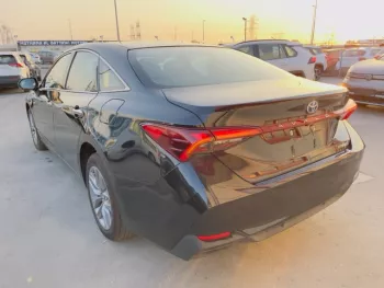 TOYOTA AVALOON 3.5L HYBRID FULL OPTION MY2021