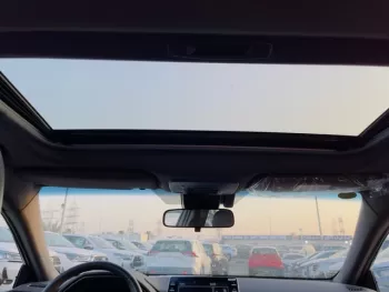 TOYOTA AVALOON 3.5L HYBRID FULL OPTION MY2021