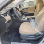 TOYOTA RAV4 2.5L 4WD WITH RADAR MY2022 FULL OPTION - Thumbnail 13