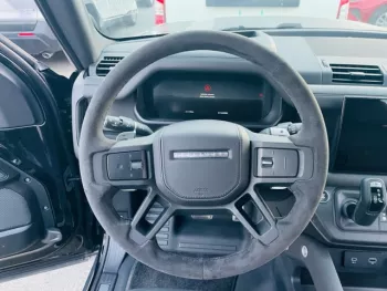 LAND ROVER DEFENDER 110 5.0L V8 P525 FULL