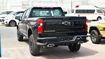 Chevrolet Silvrado Z71 6.2L V8 2022 Pick Up Double Cab