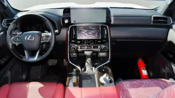 Lexus LX600 6Cyl 3.5L Twin Turbo 4WD 2022