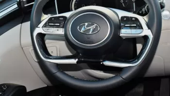 2022 HYUNDAI TUCSAN 4Cyl 2.0L FWD