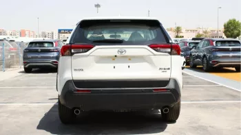Toyota RAV4 2.0L4WD a model 2022