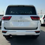 Toyota Land Cruiser VXR 3.5L 6Cyl 2022 4WD - Thumbnail 4